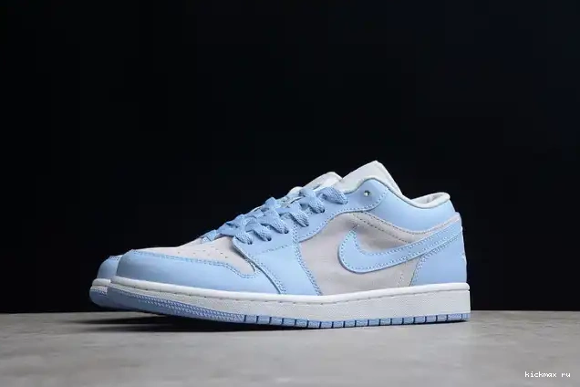 Rep MAX 1 DC0774-050 Blue Low (W) Jordan University 0415
